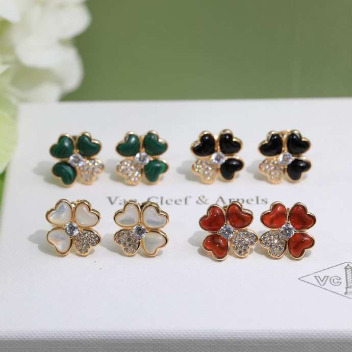 Picture of Van Cleef Arpels Earring _SKUVanCleef&Arpelsearring07cly6216344